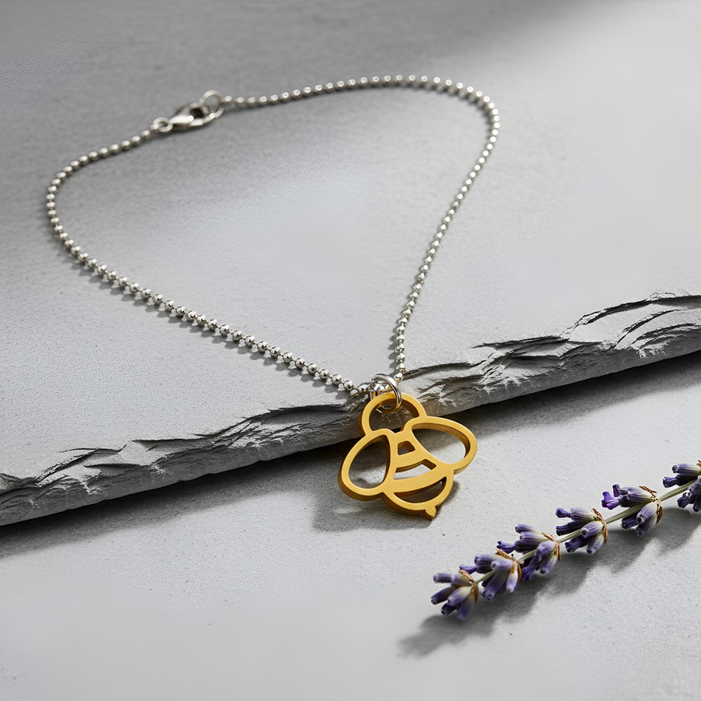 Hatta honey Necklace